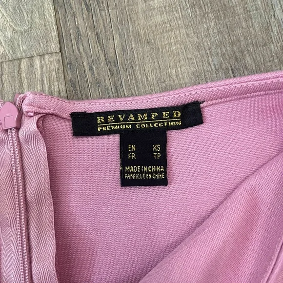 Pink Mini Skirt - Picture 2 of 5